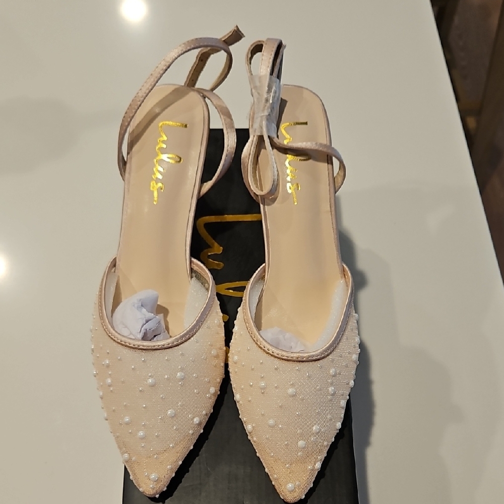 Lulu's Elegant Pearl-Studded Tan Heels